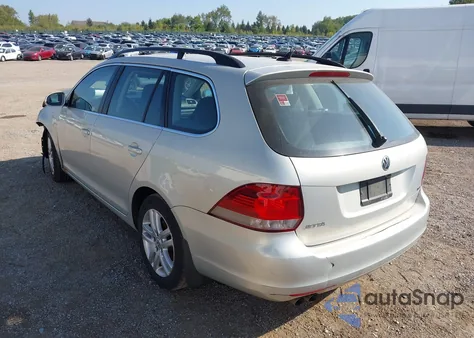 2011 Volkswagen Jetta Sportwagen 2.0L Tdi из США, поврежденный, VIN 3VWPL7AJXBM632295